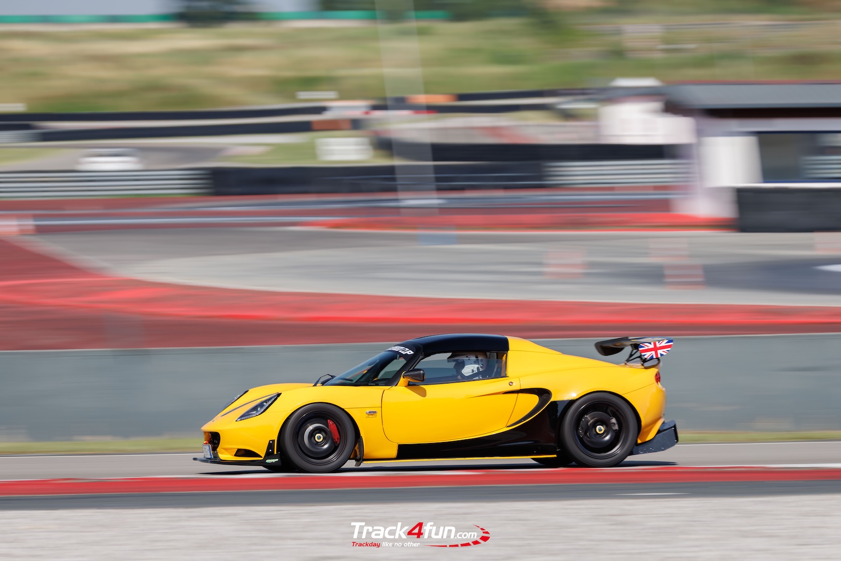 track4fun_logo 2026.06139 copia